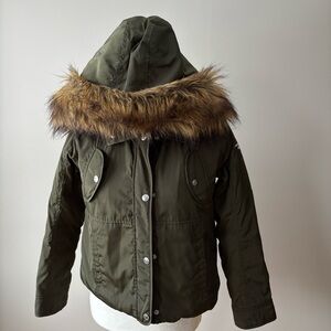 Girls Abercrombie & Fitch Kids Dark Green Puffer with Faux Fur Hood Size 11/12